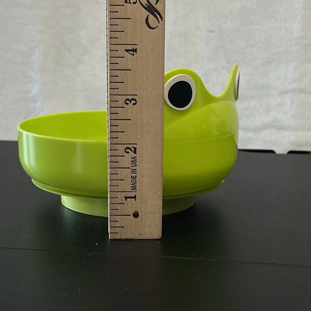 Green Frog Bowl Ikea Mata Big Eyes 👀 Fun!